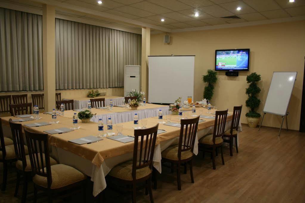 Kristal Otel Adana Kültér fotó